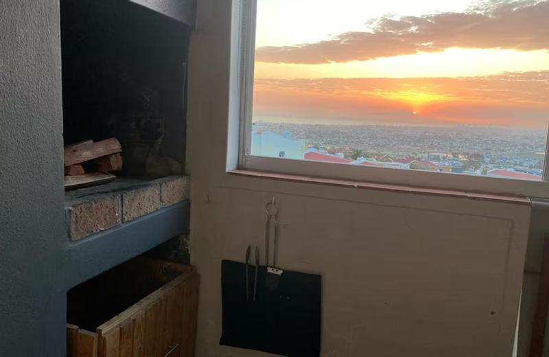 2 Bedroom Property for Sale in Gordons Bay Western Cape